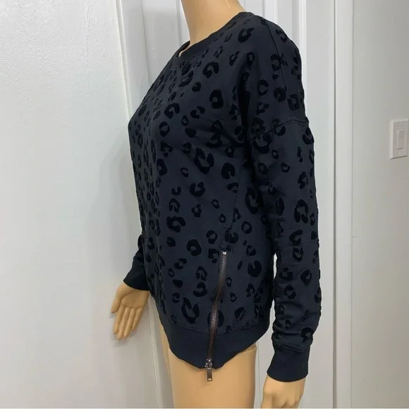Z Supply Black Flocked Leopard Velvet embossed Top Sweatshirt size XS - Picture 10 of 15
